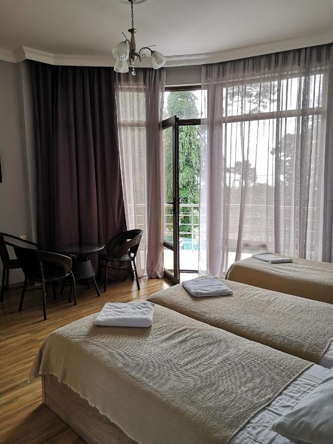 Boomerang Hotel Kobuleti Extérieur photo