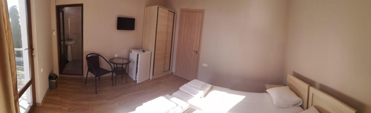 Boomerang Hotel Kobuleti Extérieur photo