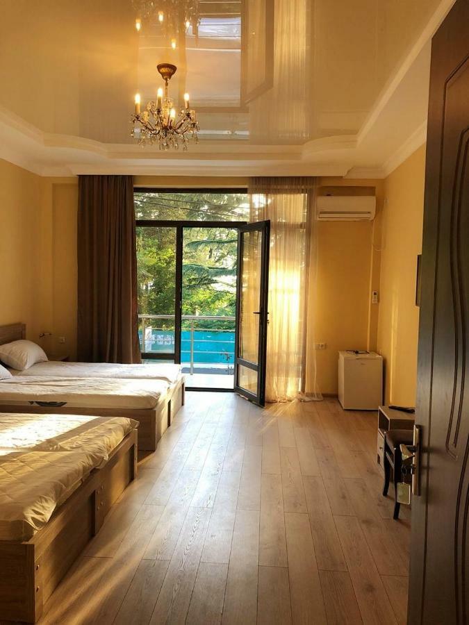 Boomerang Hotel Kobuleti Extérieur photo